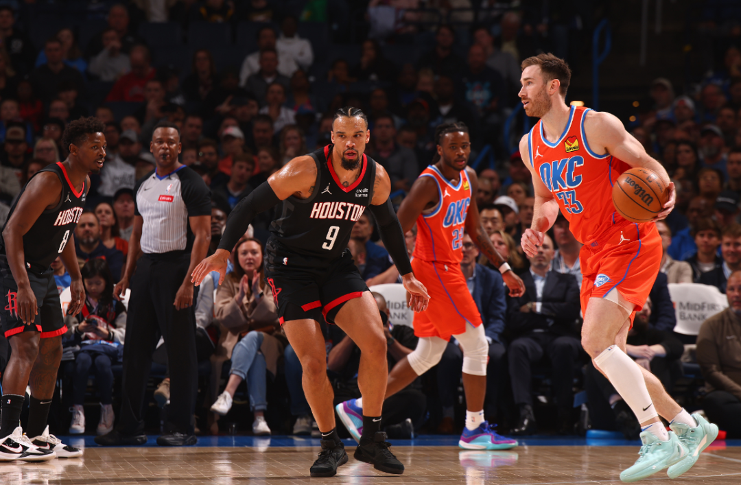 雷竞技官网入口 -关键时刻罗马调整名单以备德国杯；强势反弹环节打磨；目标明确；控场能力受关注的简单介绍