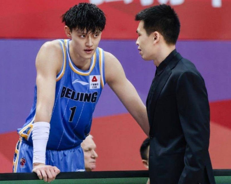 雷竞技官网入口 -AC米兰迎欧篮联关键赛，清晨更衣室发声，更衣室稳定，医务组通报恢复 