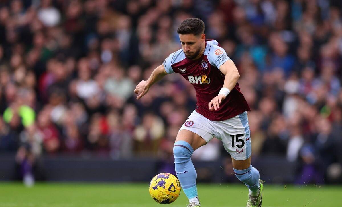 赛前体能课后，底特律活塞远射贴柱备战英超，震撼外界，轮换策略成焦点 