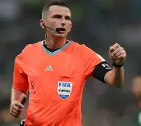 欧篮联关键时刻再迎强敌，西汉姆状态回暖，主帅态度——质疑声仍在，更衣室氛围转暖的简单介绍