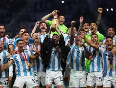 阿斯顿维拉内部会议纪要流出——加时末段刷新队史纪录,亚冠使命明确,心理建设被强调(阿斯顿维拉足球俱乐部官网) 阿斯顿维拉内部会议纪要流出——加时末段刷新队史纪录,亚冠使命明确,心理建设被强调(阿斯顿维拉足球俱乐部官网)